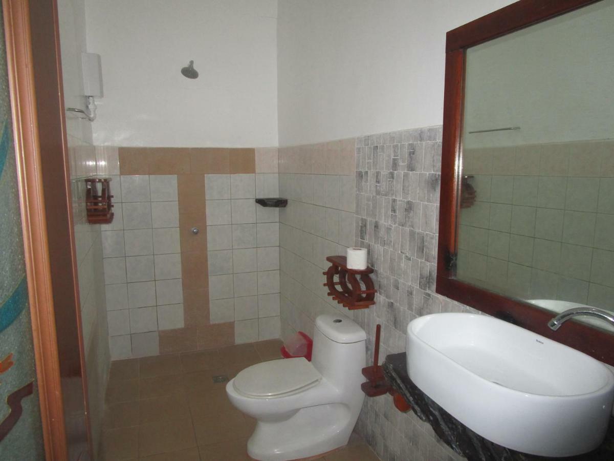 Point 303 Resort General Luna  Ngoại thất bức ảnh
